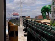Cooperativa de Catadores de Materiais Recicláveis de Itabaiana - COORECI, fazem a colete no Shopping Peixoto, destinando para o Centro Regional de Triagem de Materiais Recicláveis do CPAC.