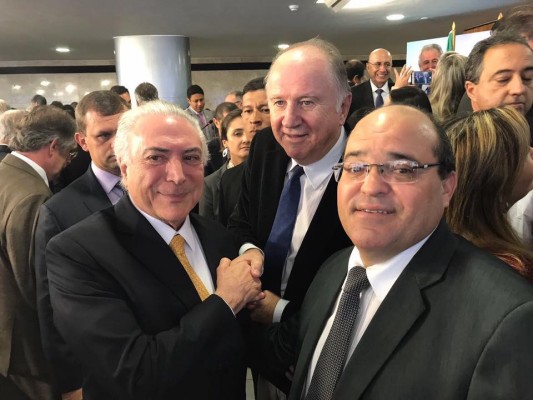 Solenidade de Atos de Assinaturas da Medida Provisória de Medidas para Estruturação de Projetos