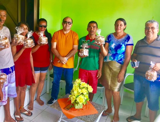 Consórcio Público do Agreste Central Sergipano - CPAC, realiza Natal Solidário Sustentável para Catadores e Catadoras de Materiais Recicláveis.