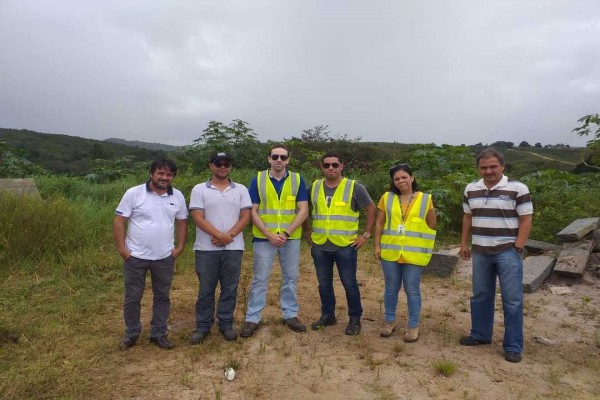 Engenheiros do CPAC visitam lixão desativado no município de Siriri